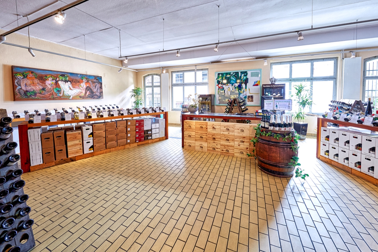 Weingeschäft und Wy-Lade in Sissach die Vinothek und der Weinhandel an der Hauptstrasse 35 in 4450 Sissach